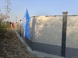 旭東圍擋緻力(li)于(yu)爲(wei)城(cheng)市(shi)建(jian)設(shè)提供高(gao)質(zhi)量的(de)圍擋産(chan)品(pin)